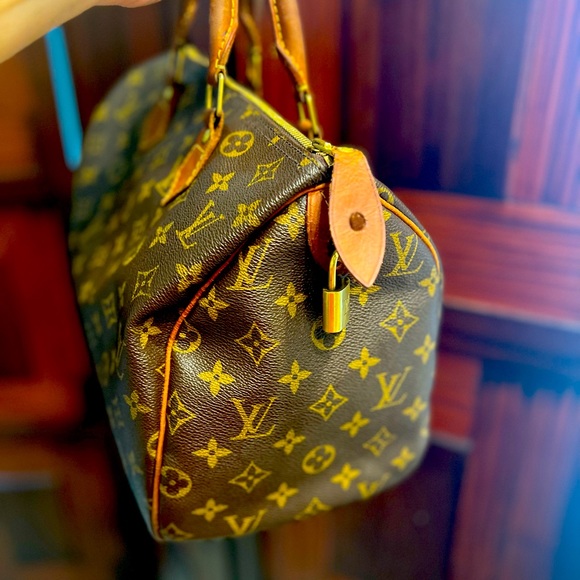 LV Speedy 30 - Picture 5 of 7